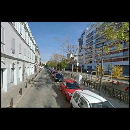 Calle Huestes 6